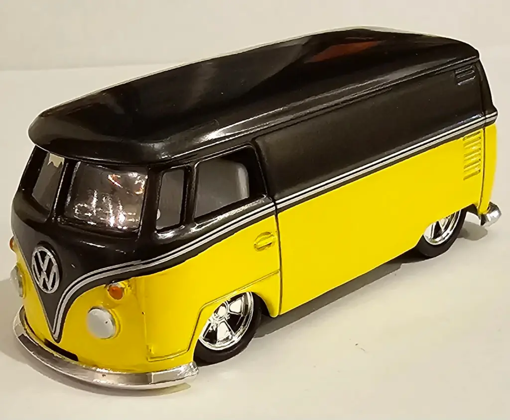 ماشین هات ویلز 58 PANEL BUS